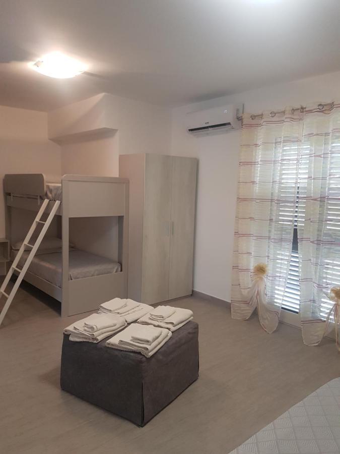 Alba De Mar B&B Roseto Capo Spulico Bagian luar foto