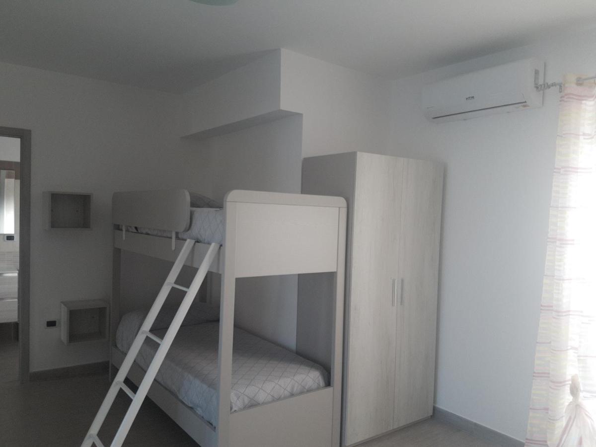 Alba De Mar B&B Roseto Capo Spulico Bagian luar foto