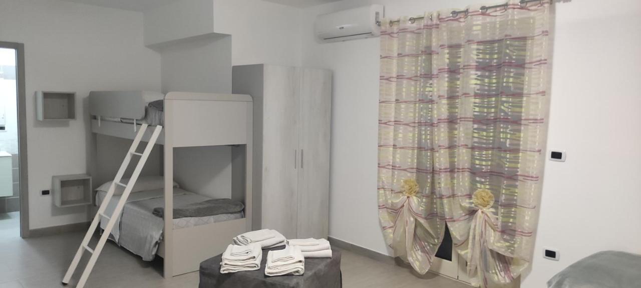 Alba De Mar B&B Roseto Capo Spulico Bagian luar foto